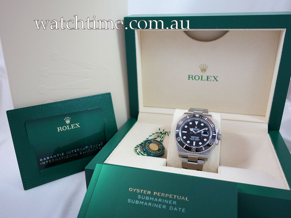 DSC08691 Rolex Submariner Date Steel 126610LN 41mm Box & Card 2024 Box & Card