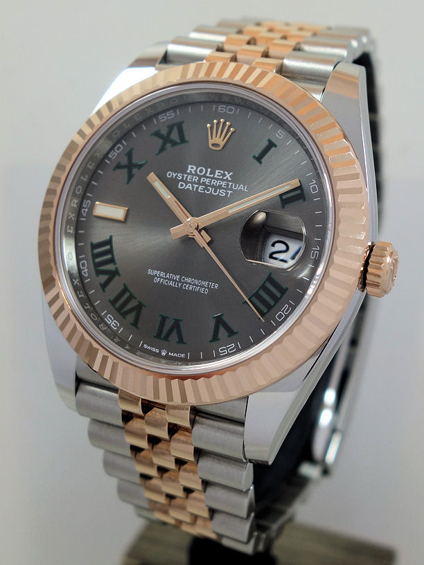 DSC08716 Rolex Datejust 41 Wimbledon 18k Everose & Steel on Jubilee 126331 Rolex Service Card Dated Nov 2025