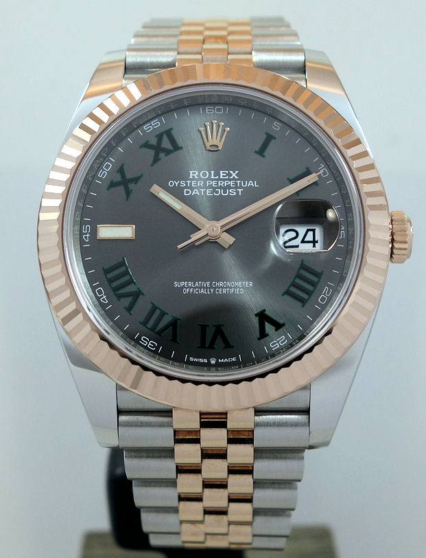 DSC08724 Rolex Datejust 41 Wimbledon 18k Everose & Steel on Jubilee 126331 Rolex Service Card Dated Nov 2025