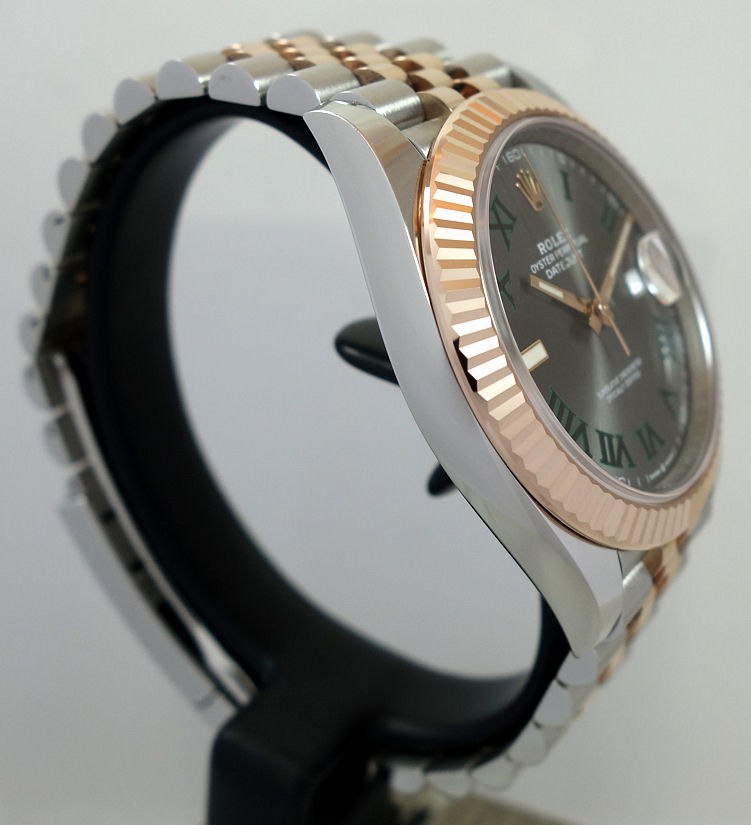 DSC08732 Rolex Datejust 41 Wimbledon 18k Everose & Steel on Jubilee 126331 Rolex Service Card Dated Nov 2025