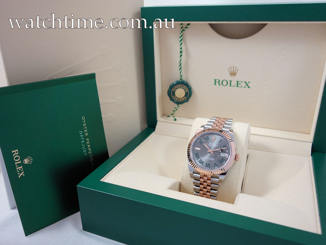 DSC08756 Rolex Datejust 41 Wimbledon 18k Everose & Steel on Jubilee 126331 Rolex Service Card Dated Nov 2025