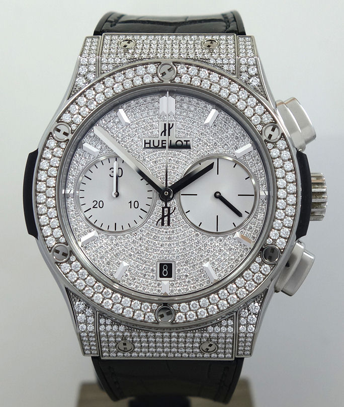 DSC09185 HUBLOT Classic Fusion 45mm Titanium Pavé DIAMONDS 521.NX.9010.LR.1704
