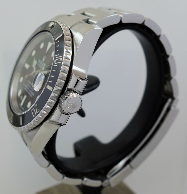 DSC09208 Rolex Submariner Date 116610LN Box & Card Full Set Excellent!