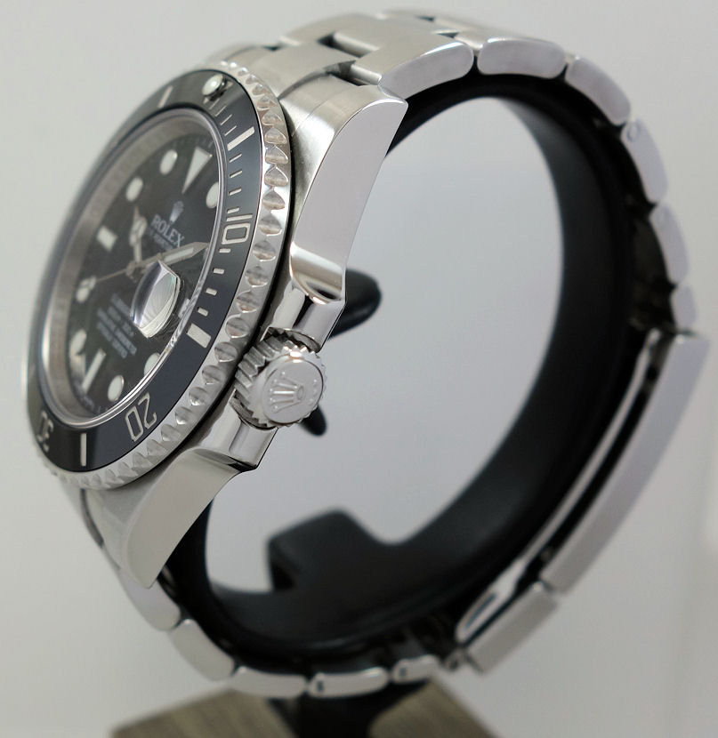 DSC09408 Rolex Submariner Date 40mm Steel 116610LN Box & Card