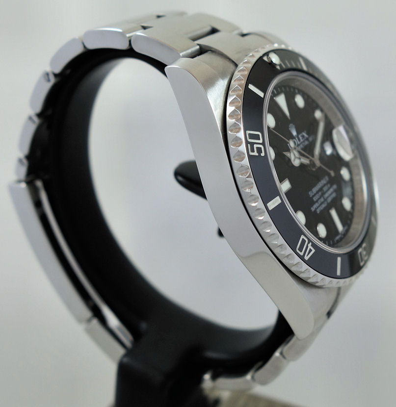 DSC09410 Rolex Submariner Date 40mm Steel 116610LN Box & Card