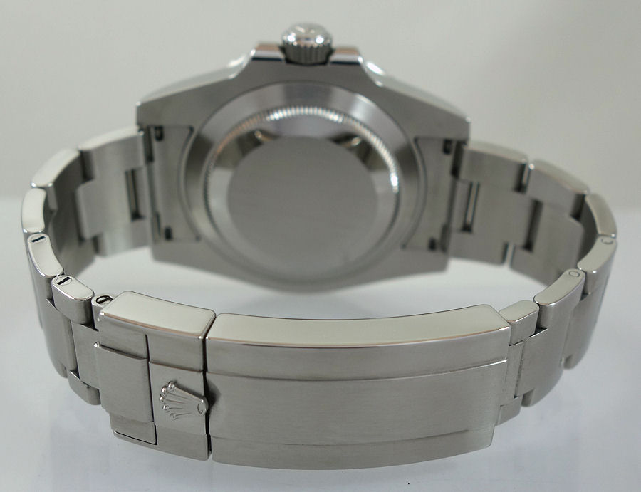 DSC09412 Rolex Submariner Date 40mm Steel 116610LN Box & Card