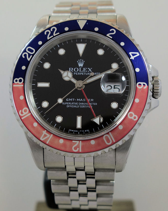 DSC09476 ROLEX GMT MASTER "Pepsi" 16700 Box & Papers 1995