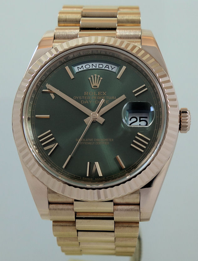 DSC09510 Rolex Day-Date 40mm 18k Everose Olive Roman Dial 228235