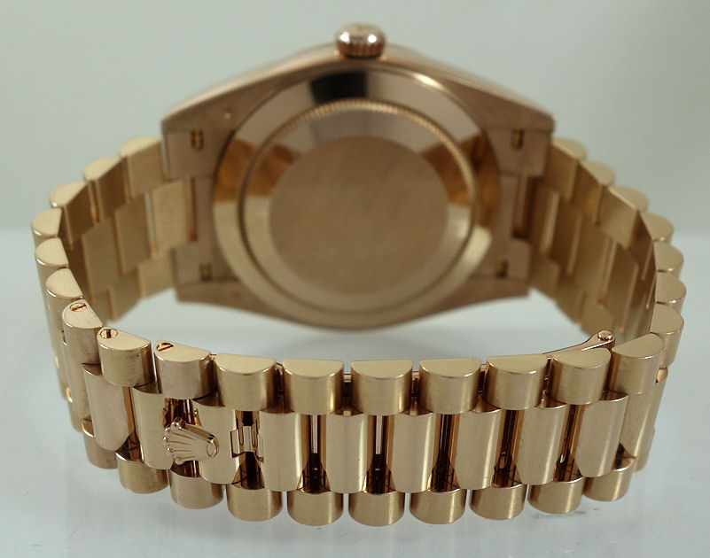 DSC09518 Rolex Day-Date 40mm 18k Everose Olive Roman Dial 228235