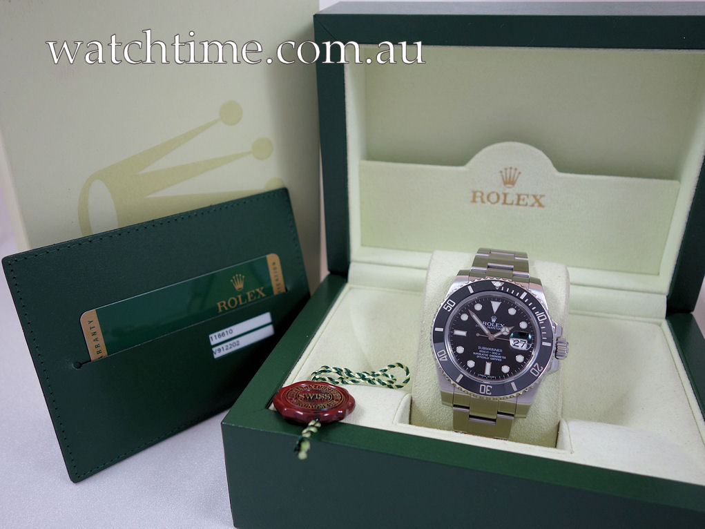 DSC09546 Rolex Submariner Date 40mm Steel 116610LN Box & Card