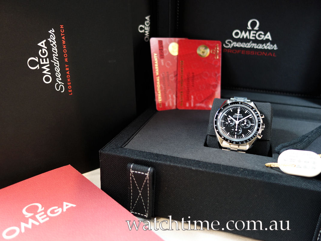 DSC09679 Omega Speedmaster MOONWATCH 42mm Steel *Sapphire Sandwich* 310.30.42.50.01.002 August 2025