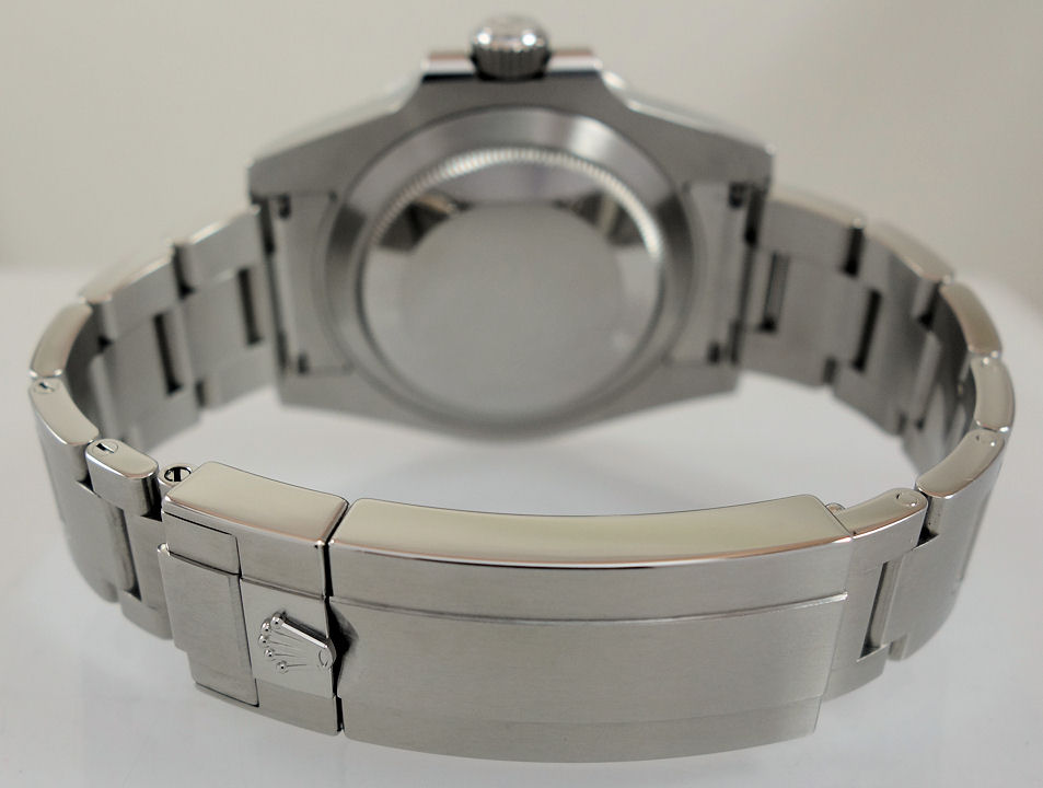 DSC00120 Rolex Submariner HULK 116610LV Box & Rolex Service Card dated Nov 2025