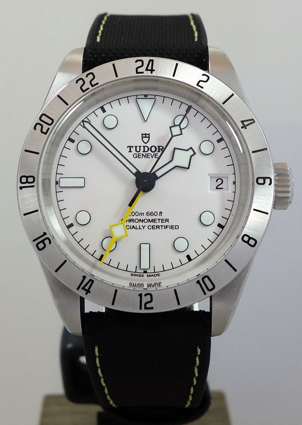 DSC00402 TUDOR Black Bay PRO NEW Silver Dial M79470-0006 Box & Card June 2025 *UNUSED*