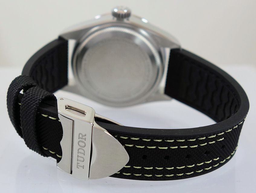 DSC00406 TUDOR Black Bay PRO NEW Silver Dial M79470-0006 Box & Card June 2025 *UNUSED*