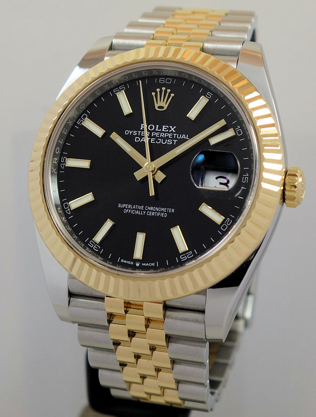 DSC00416 Rolex Datejust 41mm 18k & Steel, Black-dial 126333 Box & Card