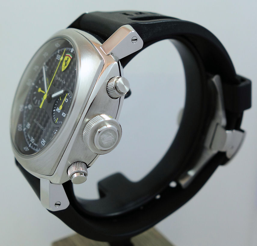 DSC09877 Panerai FERRARI Scuderia Flyback Chronograph FER00014 Box & Papers