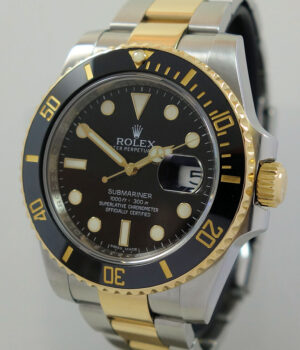 Rolex Submariner 18k Gold & Steel, Black-dial  116613LN  Box & Card