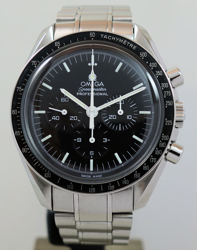 DSC01217 Omega Speedmaster Professional MOONWATCH 3570.50.00 Calibre 1861 Box & Cards