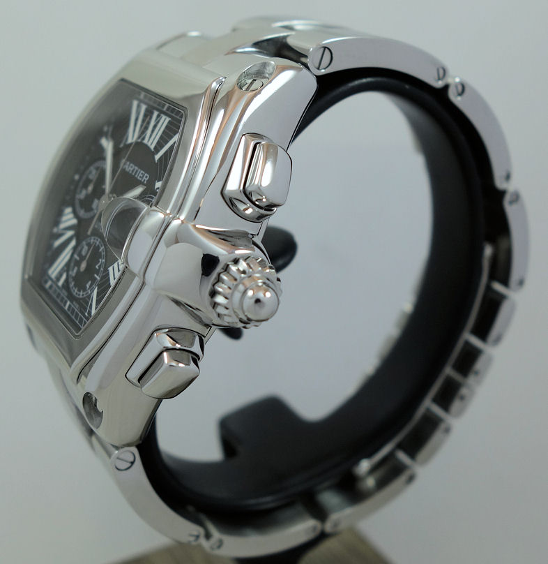DSC02780 CARTIER Roadster Chronograph XL Steel, Black-dial W62020X6 Box & Papers