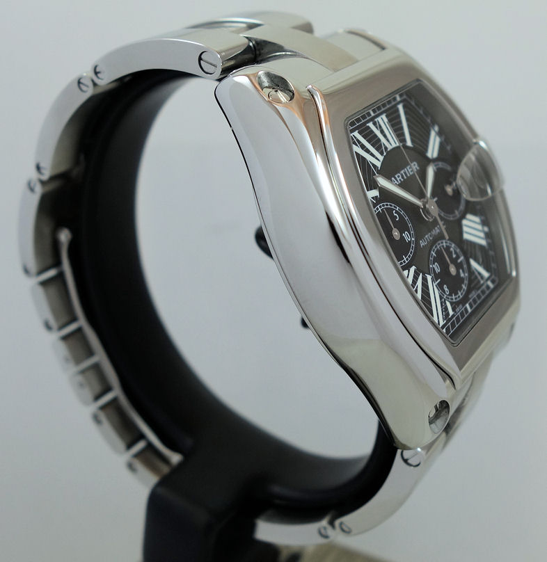 DSC02782 CARTIER Roadster Chronograph XL Steel, Black-dial W62020X6 Box & Papers