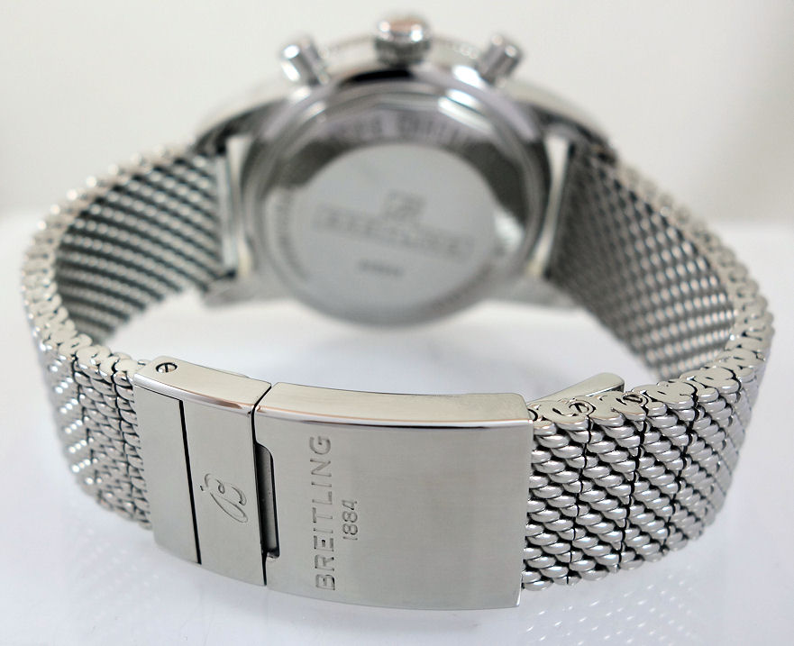 DSC03052 Breitling SUPEROCEAN HÉRITAGE II Chronograph 44mm Black-dial, Mesh bracelet & Rubber strap A13313