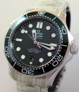 Omega Seamaster Diver 300m 210.30.42.20.10.001 GREEN dial & bezel 42mm  2026 *UNUSED*