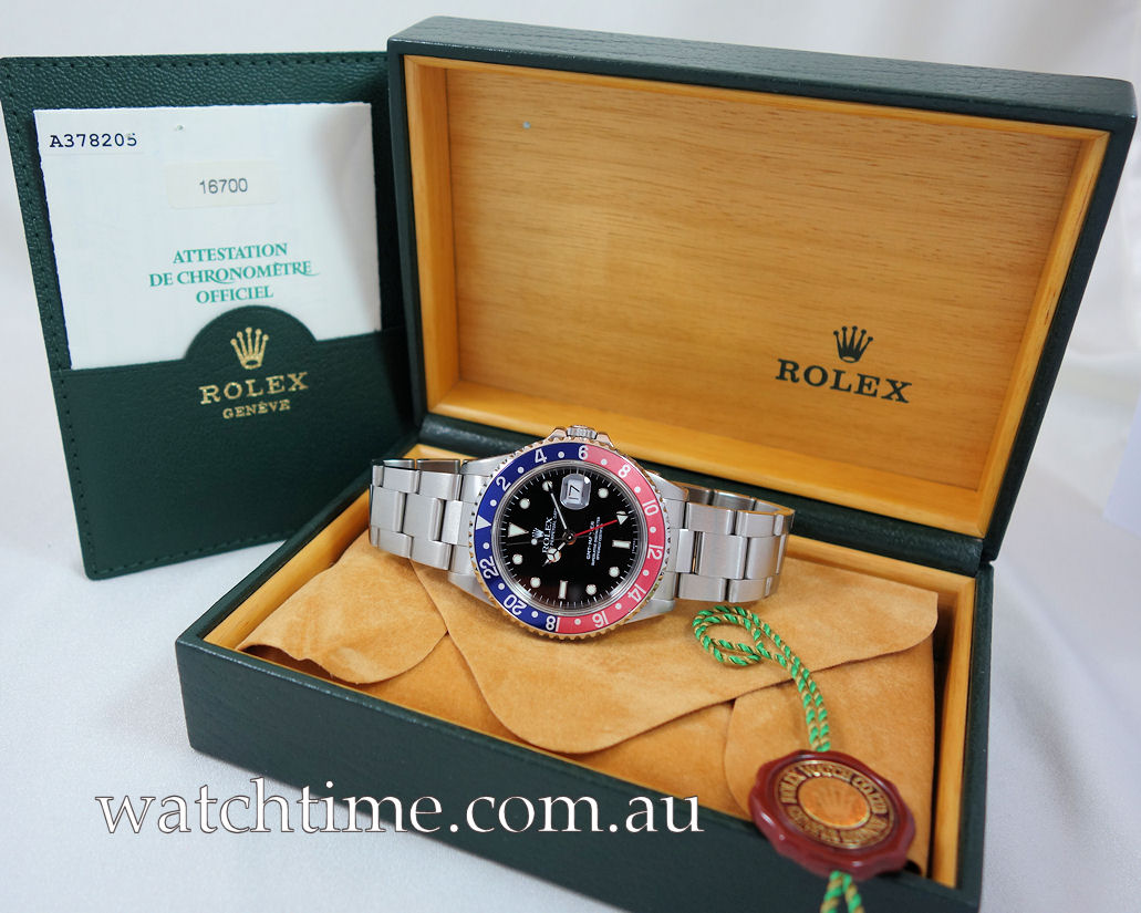 DSC03489 ROLEX GMT MASTER "Pepsi" 16700 Box & Papers 1999