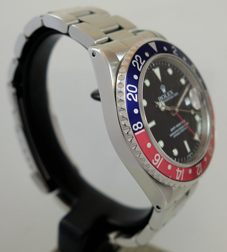 DSC03500 ROLEX GMT MASTER "Pepsi" 16700 Box & Papers 1999