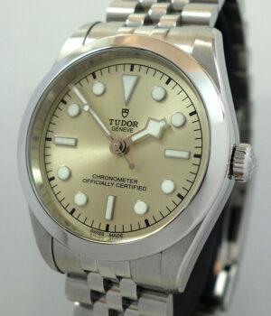 TUDOR  Black Bay One  79640  Champagne-dial  Box & Card 2025