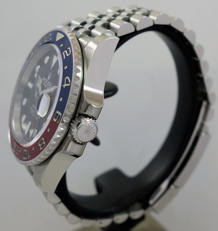 DSC04236 ROLEX GMT II "PEPSI" on Jubilee 126710BLRO Box & Card