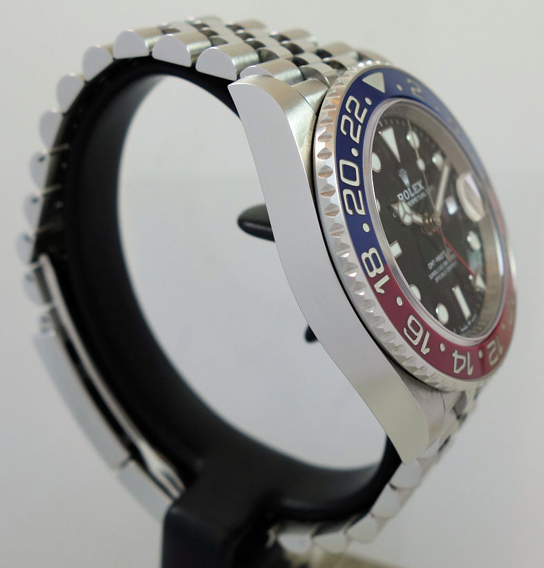 DSC04238 ROLEX GMT II "PEPSI" on Jubilee 126710BLRO Box & Card