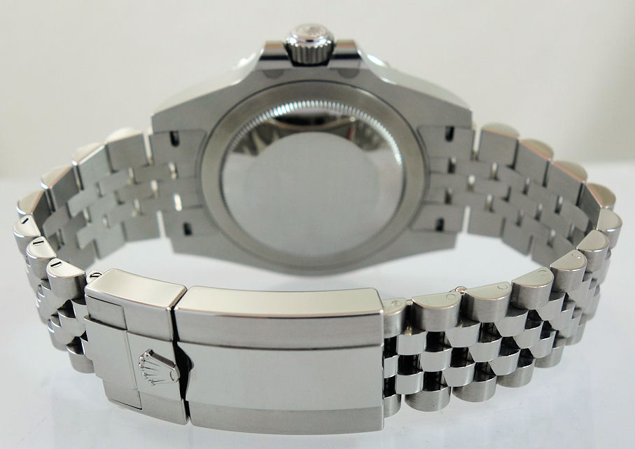 DSC04240 ROLEX GMT II "PEPSI" on Jubilee 126710BLRO Box & Card