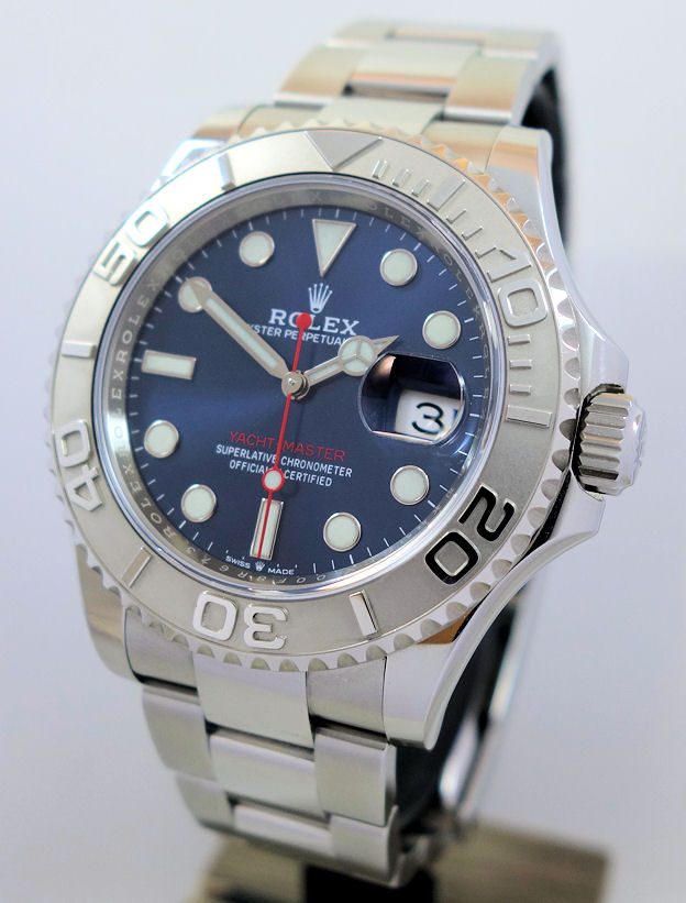 DSC04493 Rolex Yacht-Master 40 Rolesium, Blue-dial 126622 B&C 2020
