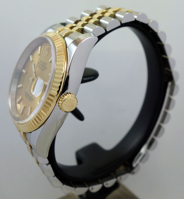 DSC04571 Rolex Datejust 18k & Steel 36mm Jubilee bracelet & Fluted bezel 116233 Box & Card