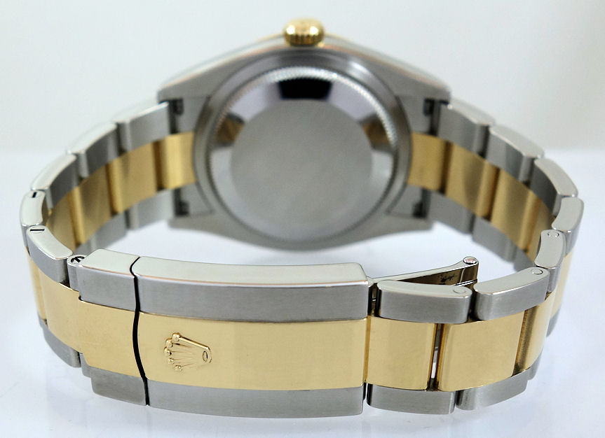 DSC05438 Rolex Datejust 36mm Steel & 18k White Dial 126233 Box & Card