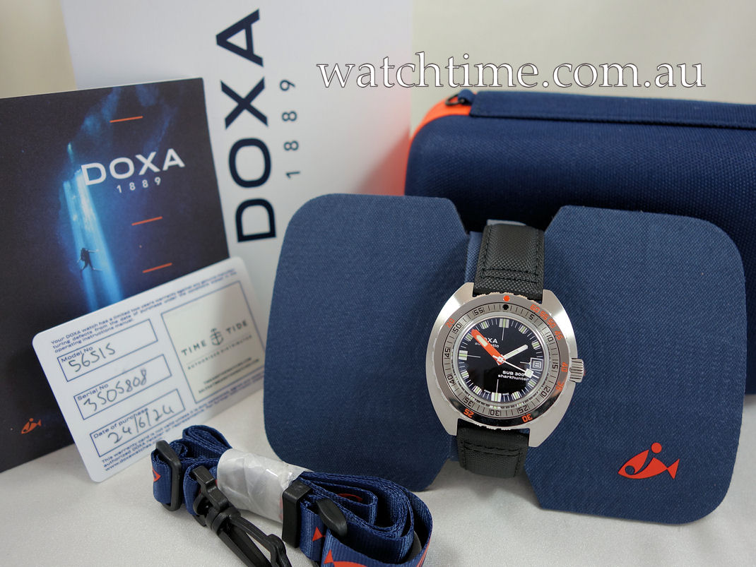 DSC05514 DOXA SUB 300 Sharkhunter 42.5mm Steel 821.10.101.10 June 2024