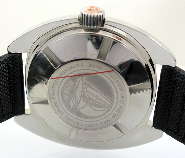 DSC05529 DOXA SUB 300 Sharkhunter 42.5mm Steel 821.10.101.10 June 2024
