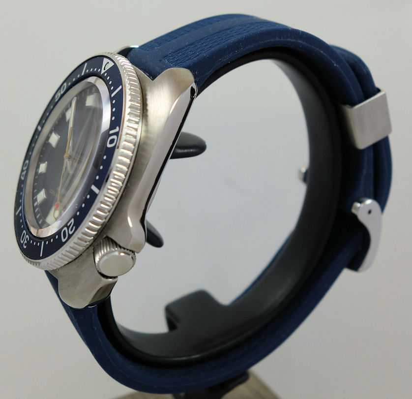DSC05581 SEIKO Prospex 1970 Re-Edition 200m Diver 42mm Blue-dial SPB183 *Limited Edition*