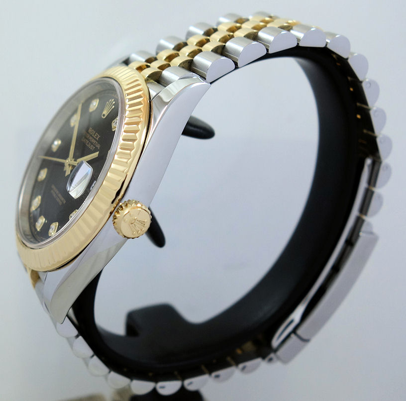 DSC05839 ROLEX Datejust 41mm 18k Gold & Steel, Black Diamond-dial 126333 Box & Card 2024