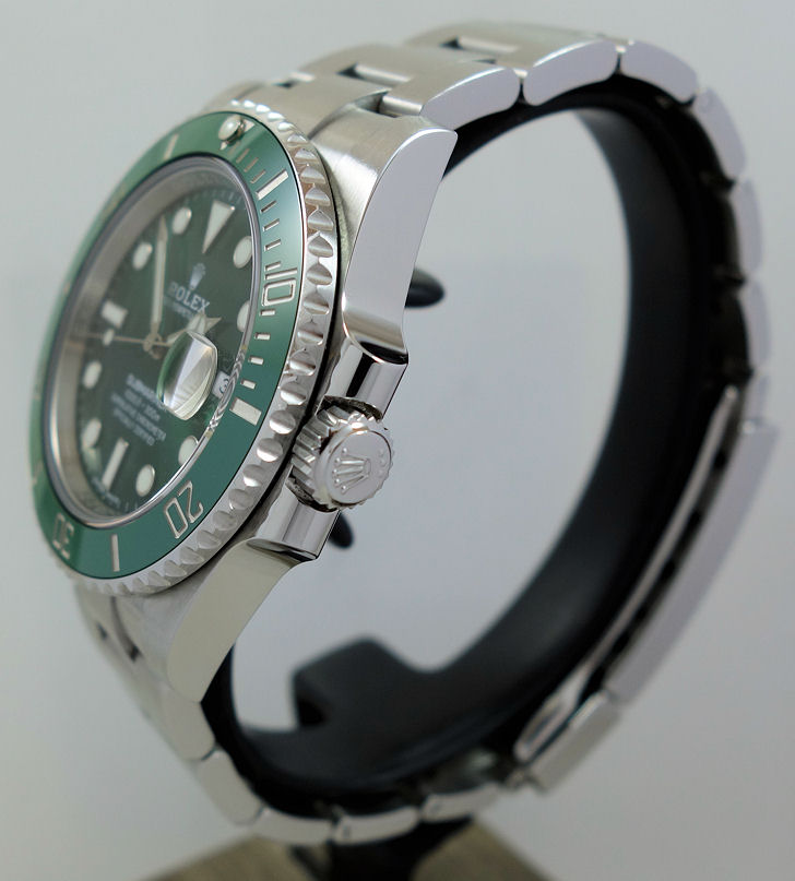 DSC06172 Rolex Submariner HULK 116610LV Box & Card 2019