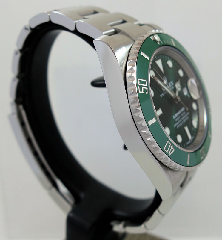 DSC06174 Rolex Submariner HULK 116610LV Box & Card 2019