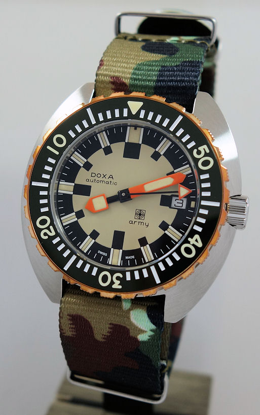 DSC06198 DOXA Army Steel, Bronze Bezel 785.60.031.20 Box & Card 2022