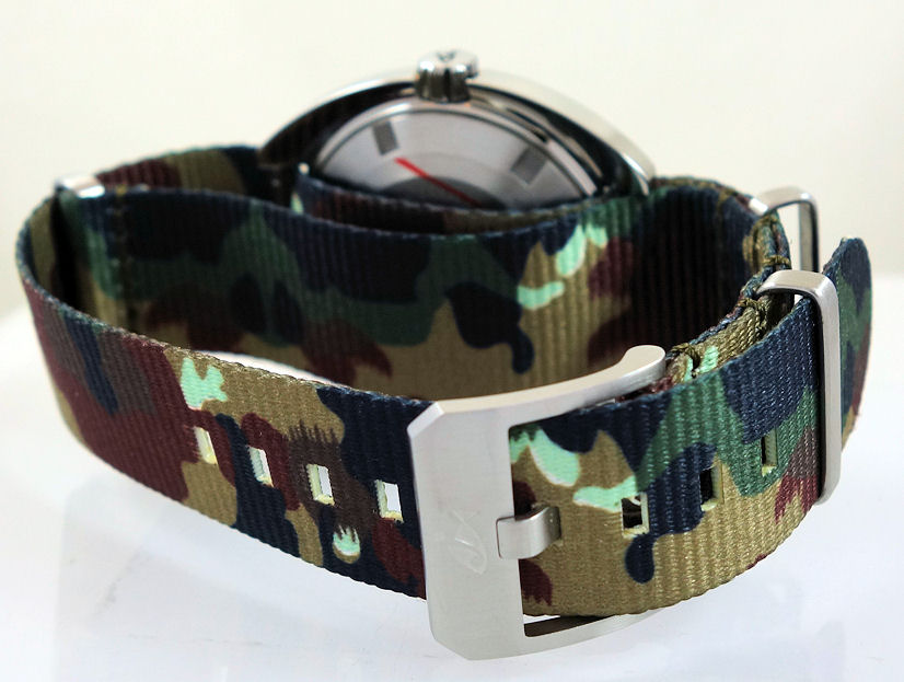 DSC06210 DOXA Army Steel, Bronze Bezel 785.60.031.20 Box & Card 2022