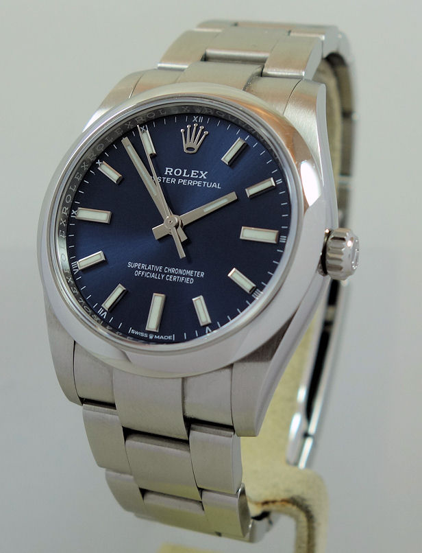 DSC06270 Rolex Oyster Perpetual 34 Blue-dial 124200