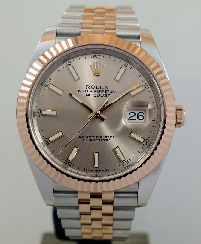 DSC06706 Rolex Datejust 41 Everose & Steel Jubilee Sundust dial 126331 Box & Card 2023