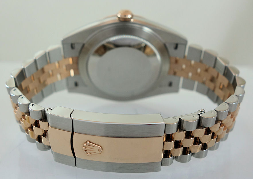 DSC06713 Rolex Datejust 41 Everose & Steel Jubilee Sundust dial 126331 Box & Card 2023