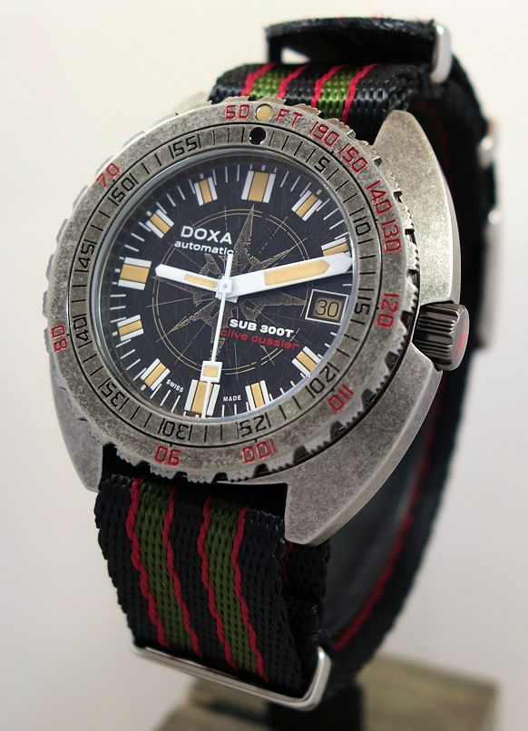 DSC06818 DOXA Sub 300T Clive Cussler Automatic 42mm 840.80.10.15 Ltd. Edn. # 43/93