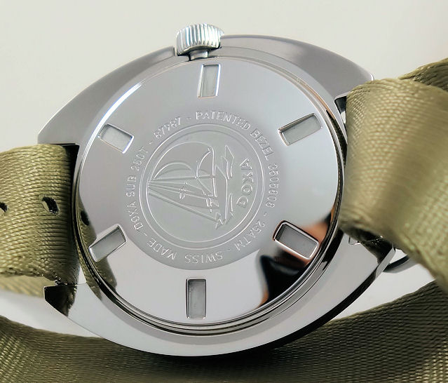 DSC06951 DOXA SUB 250T GMT Sharkhunter Vintage 855.10.101V.10 40mm Steel, Sunray-dial