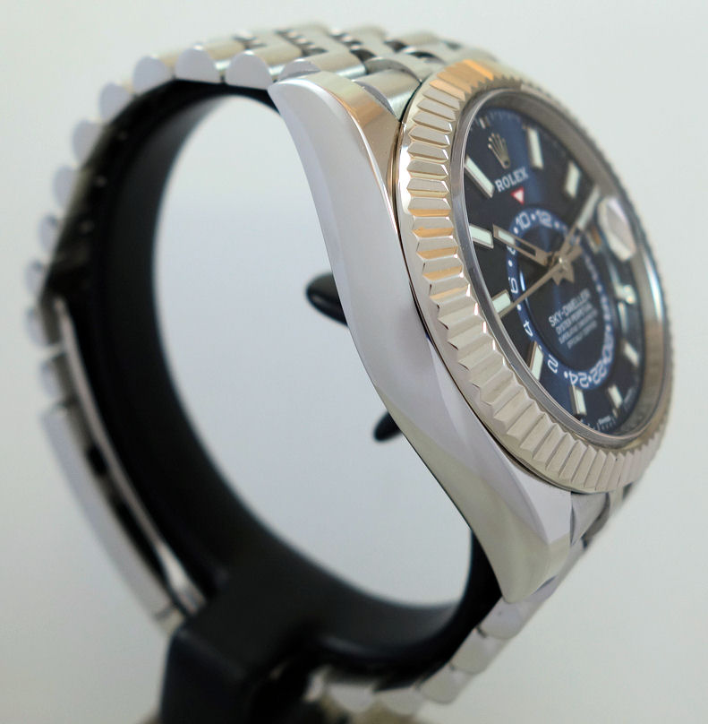 DSC07133 Rolex Sky-Dweller 326934 Steel, Blue Dial 2022 Box & Card