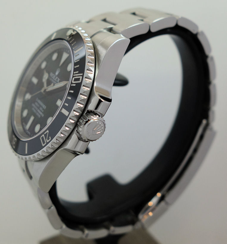 DSC07148 Rolex Submariner 114060 Ceramic Non-Date Box & Card